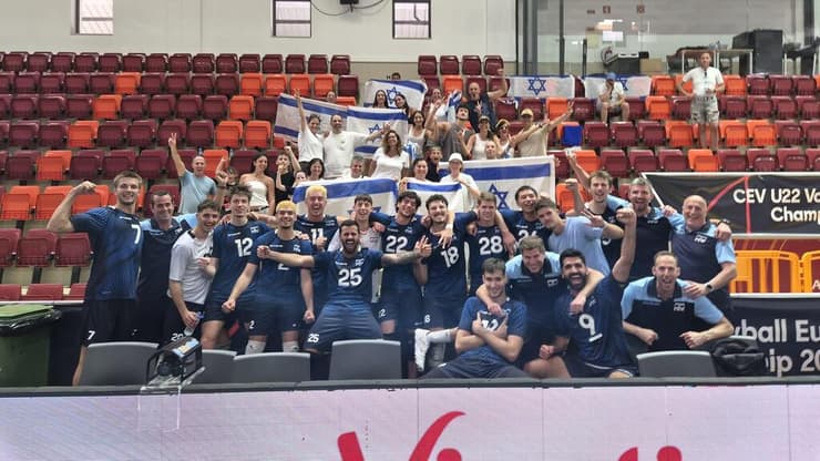 נבחרת הכדורעף (צילום: איגוד הכדורעף) נבחרת הכדורעף