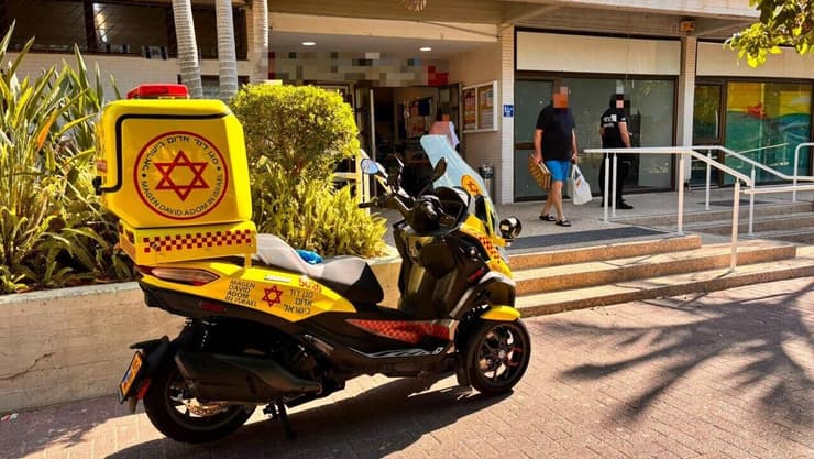 הבריכה ציבורית בחולון