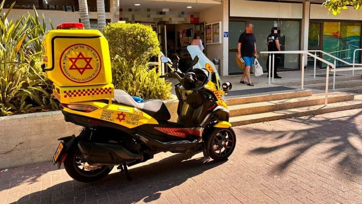הבריכה ציבורית בחולון