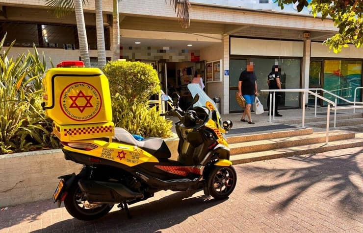 צילום: תיעוד מבצעי מד"א הבריכה ציבורית בחולון
