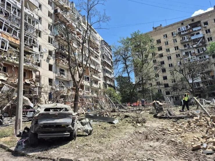 הרס רב באזור שבו מתגורר זברקו (צילום: קרדיט: האגודה הכללי אוקראינית של יהודים שהיו אסירי גטאות ומחנות ריכוז) הרס רב באזור שבו מתגורר זברקו