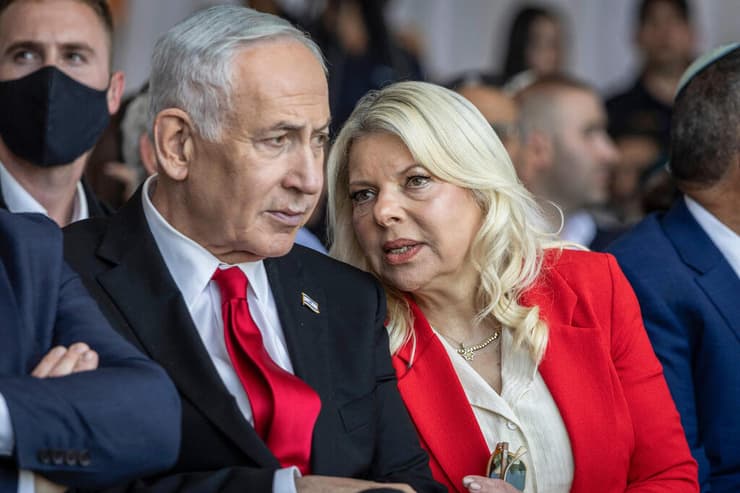 בנימין ושרה נתניהו (צילום: ilia YEFIMOVICH / AFP) בנימין ושרה נתניהו