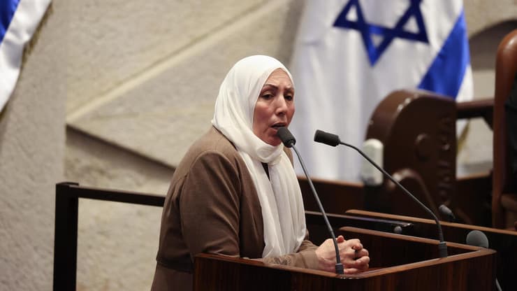 "לחזור לתפקד כאמא וכעובדת". ח"כ אימאן ח'טיב-יאסין (צילום: אלכס קולומויסקי) אימאן ח'טיב-יאסין (רע"מ)