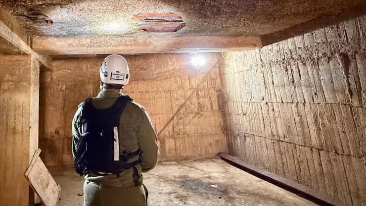 צילום: דובר צה"ל צוות המשלחת בפעילות מיון מבנים בונצואלה