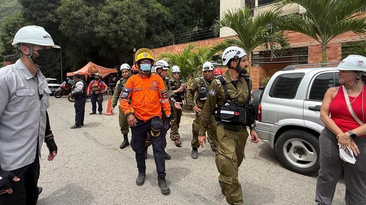 צוות המשלחת בלה גוואירה, ונצואלה (צילום: דובר צה"ל) צוות המשלחת בפעילות מיון מבנים בונצואלה