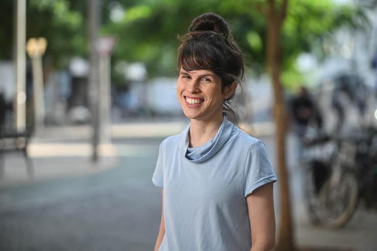 נועה שביט גוגול, מנהלת מקצועית "דרך צל" (צילום: אלעד גוטמן) נועה שביט גוגול, מנהלת מקצועית "דרך צל"
