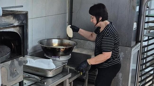 מטוגן ומתקתק. המאפייה הסודית של סופי (צילום: עודד קרמר) כיסון