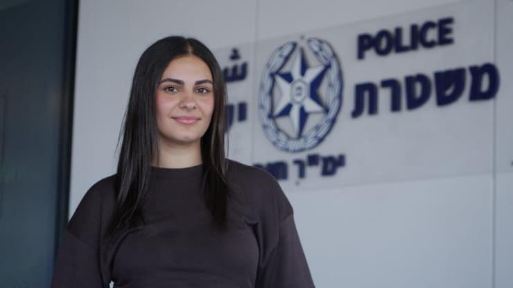 מנאר חלבי. תקבל אות הצטיינות מהנשיא (צילום: ירון שרון) מנאר חלבי. תקבל אות הצטיינות מהנשיא