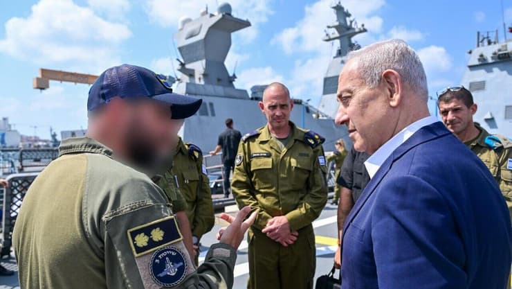 ראש הממשלה נתניהו בבסיס חיפה של חיל הים (צילום: קובי גדעון, לע״מ) ראש הממשלה נתניהו בבסיס חיפה של חיל הים