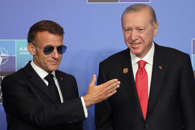 עם נשיא טורקיה ארדואן, היום (צילום: Ludovic MARIN / POOL / AFP) עם נשיא טורקיה ארדואן, היום