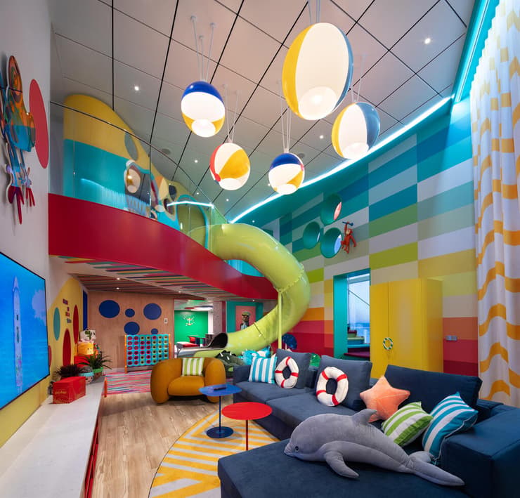 סוויטת היוקרה Ultimate Family Townhouse (צילום: royal caribbean) סוויטת היוקרה Ultimate Family Townhouse