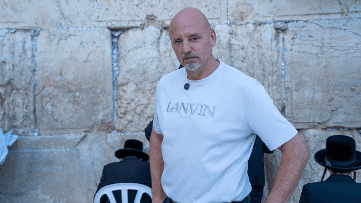 בהפועל ירושלים לא מוותרים על היורוליג. סשה אוברדוביץ' (צילום: מדיה הפועל ירושלים) סשה אוברדוביץ' בכותל