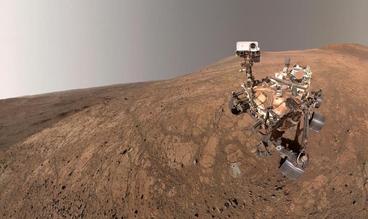 רכב החלל פרסבירנס על מאדים (צילום: NASA/JPL-Caltech/MSSS) רכב החלל פרסבירנס על מאדים