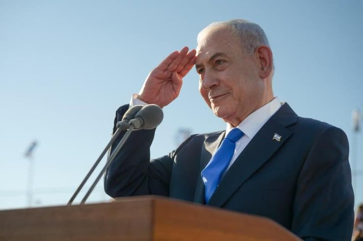 נתניהו. "לא אכפת לו מה יהיה הלאה" (צילום: מעיין טואף, לע״מ) ראש הממשלה נתניהו בטקס סיום קורס טיס 192