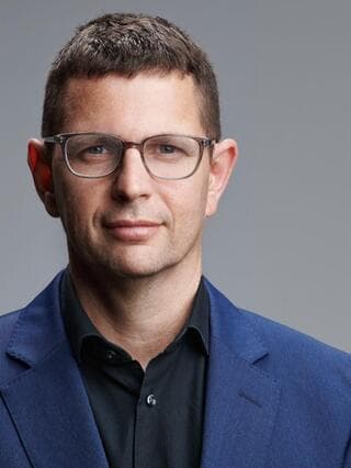 עו"ד אריאל דובינסקי