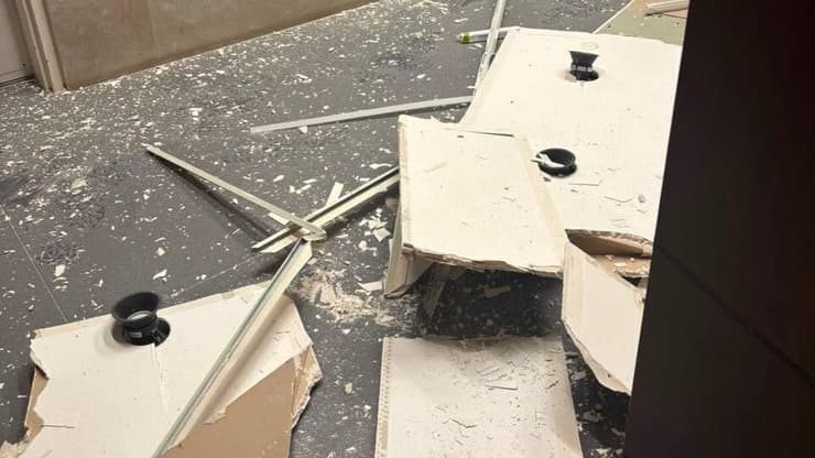 צילום: סעיף 27א לפי חוק זכויות יוצרים נזק לבניין ברחוב שלום עליכם בנתניה מרימון רסס