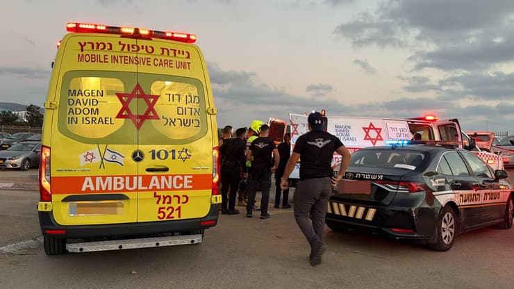זירת הניסיון לרצח בחוף הסטודנטים בחיפה