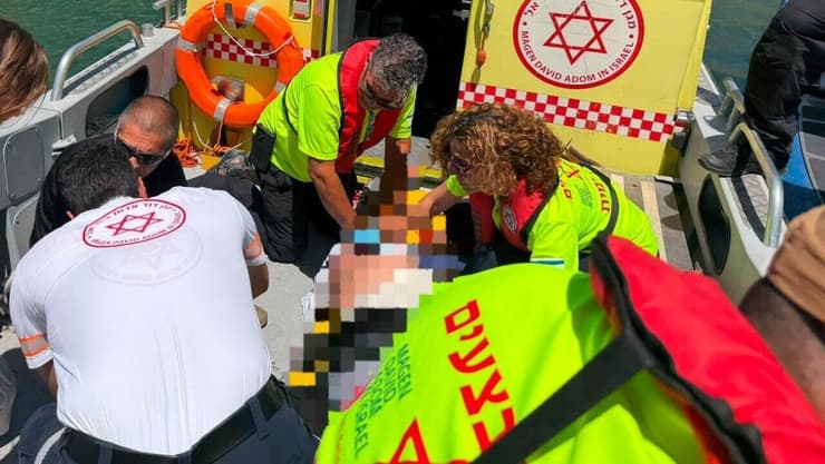 הזירה בחוף לידו