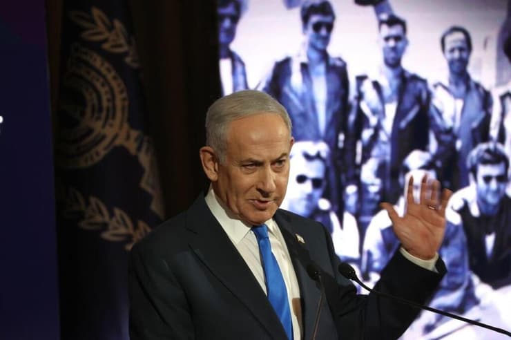 נתניהו. "לוחמי צה"ל ראויים לגיבוי מלא מכל חלקי הציבור, ובוודאי גם מעולם התורה" (צילום: אלכס קולומויסקי) הטקס הממלכתי לציון 50 שנה למבצע יונתן