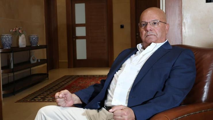 "הנסיגה בשיתוף הפעולה הכלכלי בין אנשי עסקים מסבה נזק לשני הצדדים" (צילום: שאול גולן) נאסר נאסר