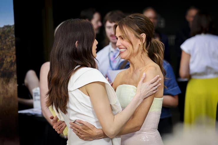 אין על הגרופ צ׳אט. ג'ניפר גארנר (צילום: Emma McIntyre/WireImage) ג'ניפר גארנר