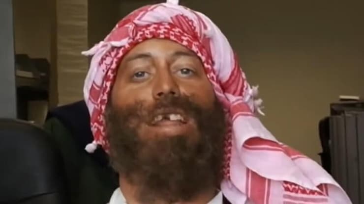 איכס. מתוך "ג'קאס 2" (צילום מסך) מתוך "ג'קאס 2"