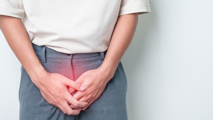 הבעיה והבושה. אילוסטרציה (צילום: shutterstock) ערמונית מוגדלת שלפוחית מלאה גברים