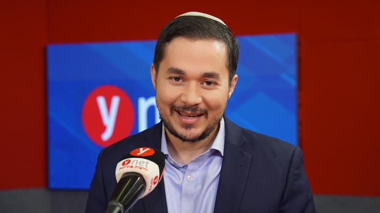 פודקאסט 120 ואחת עם מורן אזולאי - ח"כ דן אילוז (צילום: ליאור שרון ) פודקאסט 120 ואחת עם מורן אזולאי - ח"כ דן אילוז