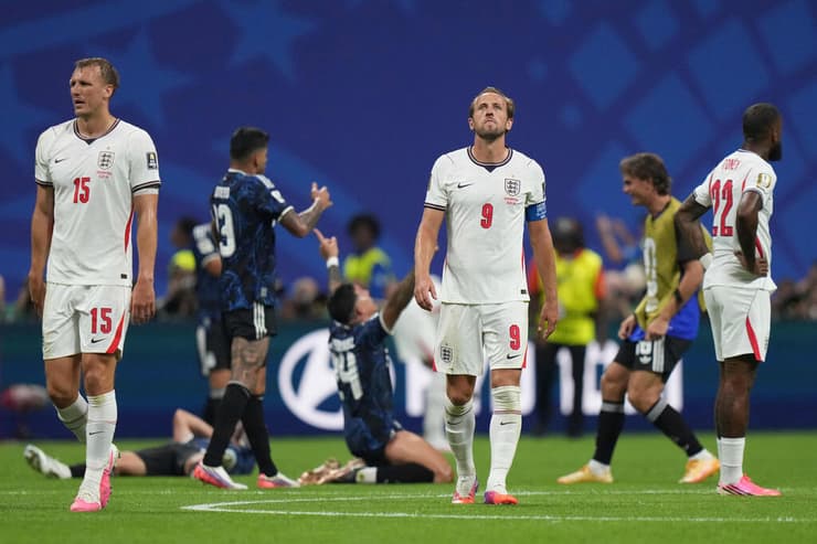 הארי קיין אחרי ההפסד הדרמטי (צילום: AP Photo/Stephanie Scarbrough) הארי קיין אחרי ההפסד הדרמטי