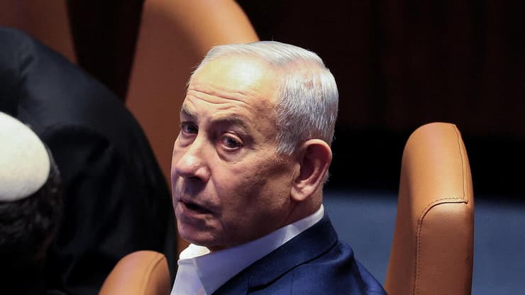 נתניהו. בליכוד טענו: הבחירות צריכות להתקיים ב-2027 (צילום: REUTERS/Ronen Zvulun) מליאת הכנסת