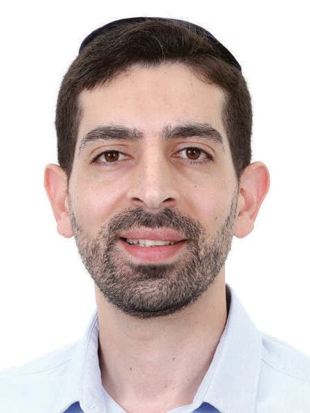 יונתן אזר
