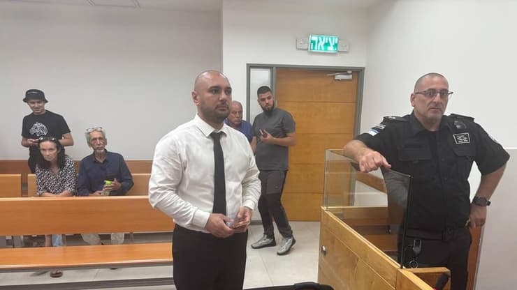 "החשוד התייצב מרצונו החופשי". עו"ד ווליד כבוב בדיון שנערך היום (צילום: מאיר תורג'מן) עו"ד ווליד כבוב