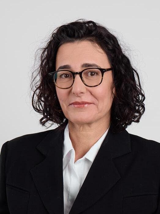 ד"ר בתיה רזון סלע מנהלת אגף הרפואה ומומחית ברפואת ילדים במכבי שירותי בריאות