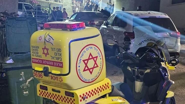 זירת הפגיעה בדיר חנא (צילום: תיעוד מבצעי מד"א) זירת הפגיעה בדיר חנא