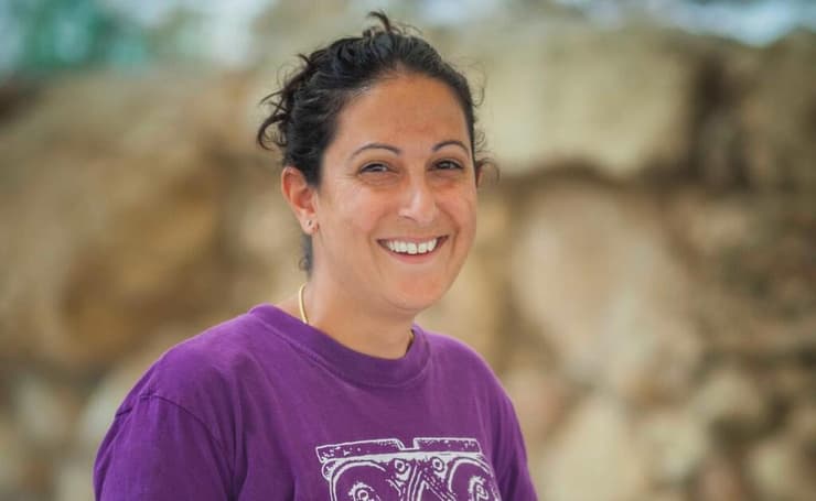 מנהלת החפירה, אפרת בוצר (צילום: קובי הראתי, עיר דוד) מנהלת החפירה, ד"ר אפרת בוצר