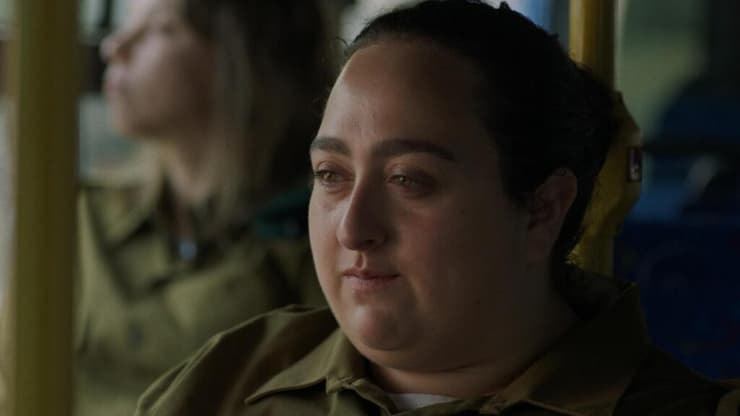 מתוך "כי את מכוערת" (צילום: מתן רדין) מתוך "כי את מכוערת"
