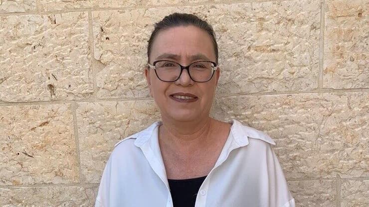 "אין לי ספק שאילו היה כאן, היה מתגאה בי". אינגריד הר-אבן אינגריד הר אבן