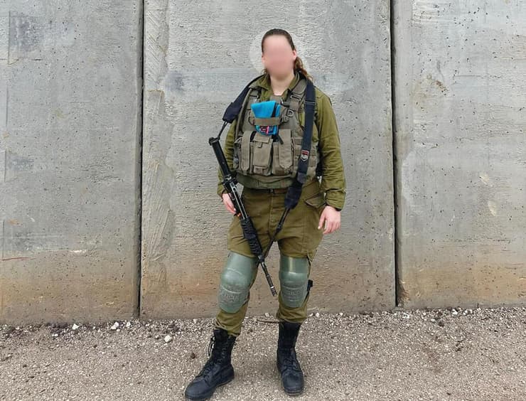סגן ש': "יצא לי לפקד גם על בנים, לא חוויתי קשיים" (צילום: דובר צה"ל) סגן ש’: “לאורך כל התפקידים שלי יצא לי לפקד גם על בנים, לא חוויתי קשיים"