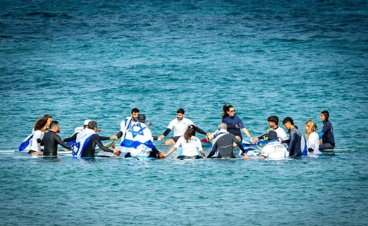 מרחב שבו המשתתפים בונים מחדש תחושת שייכות, אמון ומסוגלות (צילום: באדיבות העמותה) עמותת "גולשים ללא גבולות"