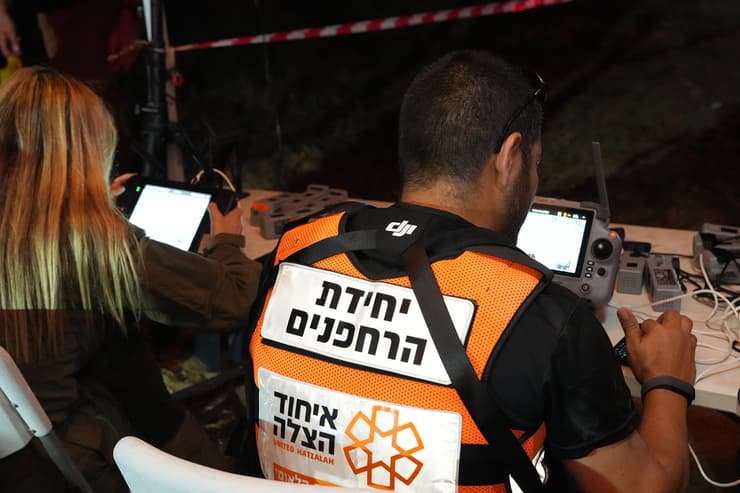 החיפושים הליליים חיפושים אחר הנעדר בן ה-4 יובל כוגן