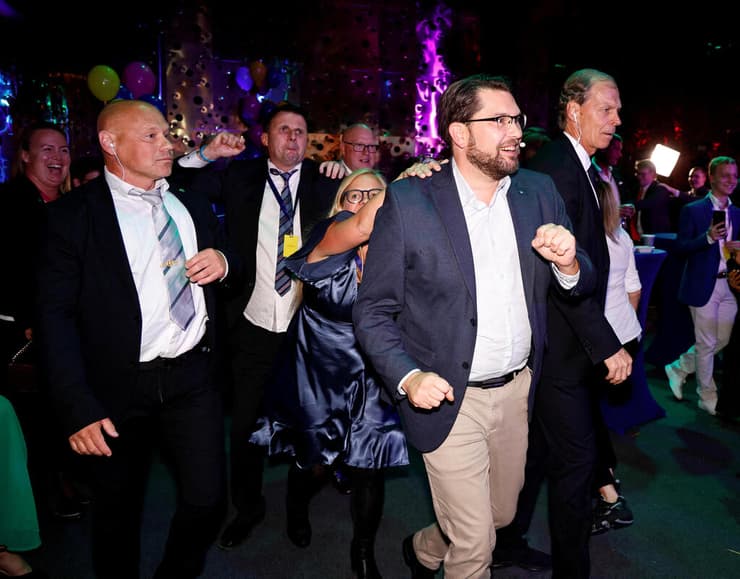 רוצה את משרדי המשפטים, הביטחון והאוצר. אוקסון (צילום: TT News Agency/Stefan Jerrevang via REUTERS) שבדיה מנהיג מפלגת השבדים הדמוקרטים ימין קיצוני ג'ימי אוקסון