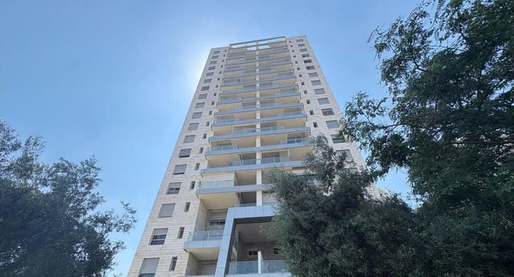 משפחת וולף חצבאני - על הספה