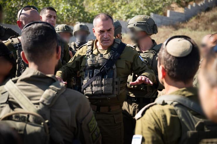 הרמטכ”ל בזירת הפיגוע בכפר תל במרחב חטיבת שומרון בו נרצח ביריות בניהו מלט ז"ל