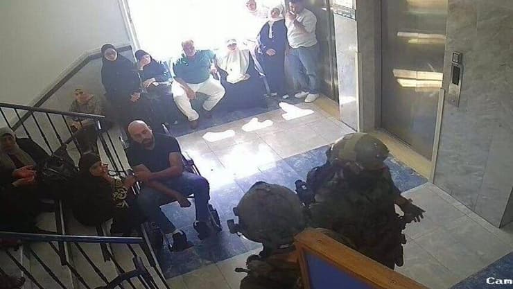  תיעוד: תושבי שכם מגיעים לבית החולים לאחר כניסת כוחות ישראליים לאזור
