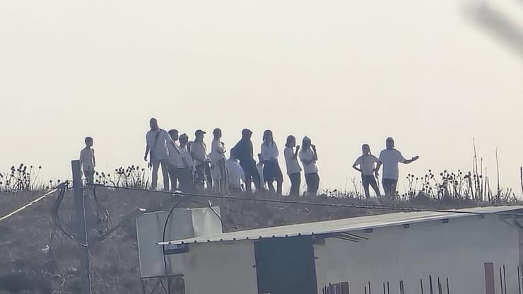 כ-20 מתנחלים נכנסים לכפר הפלסטיני תל, יום אחרי הפיגוע