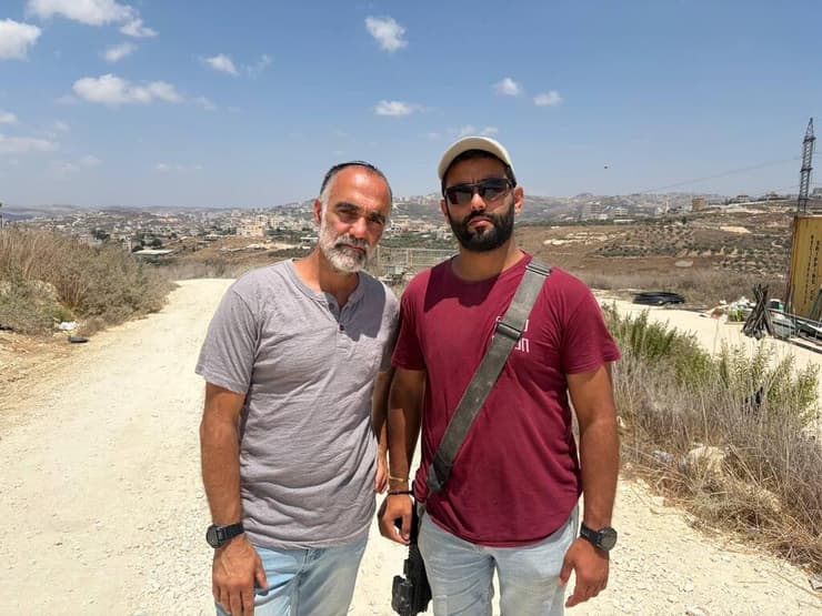 איתי זר ומשה חכמון. "תחושות קשות. שבוע של מלחמה" איתי זר ומשה חכמון