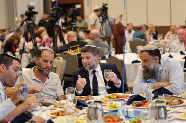 צילום: אלכס קולומויסקי הבחירות הפנימיות במפלגת הציונות הדתית