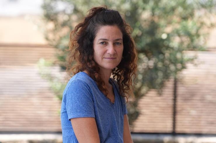 מנסה להקים קבוצות טיפול. אורלי רשף (צילום: אפי שריר) אורלי רשף, בעלת החווה האקולוגית "נטורה" בנטור