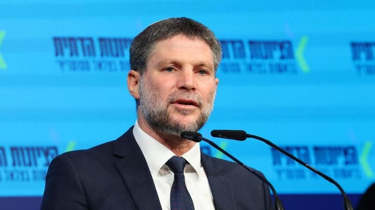 השר סמוטריץ' בנאומו הערב (צילום: אלכס קולומויסקי) סמוטריץ' נואם לאחר קבלת תוצאות הרשימה לפריימריז