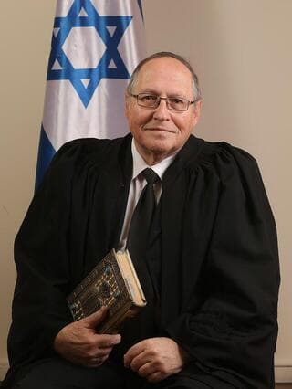 פרופ' אליקים רובינשטיין